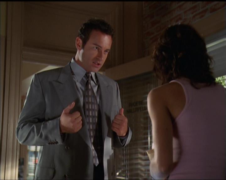 Charmed-Online-dot-net_5x05WitchesInTights0863.jpg