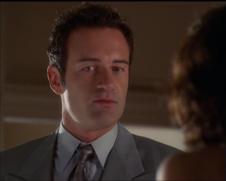 Charmed-Online-dot-net_5x05WitchesInTights0892.jpg