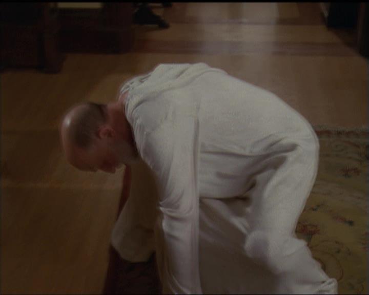 Charmed-Online-dot-net_5x05WitchesInTights1045.jpg