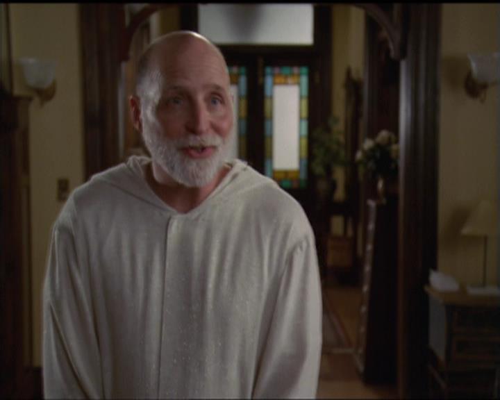 Charmed-Online-dot-net_5x05WitchesInTights1078.jpg