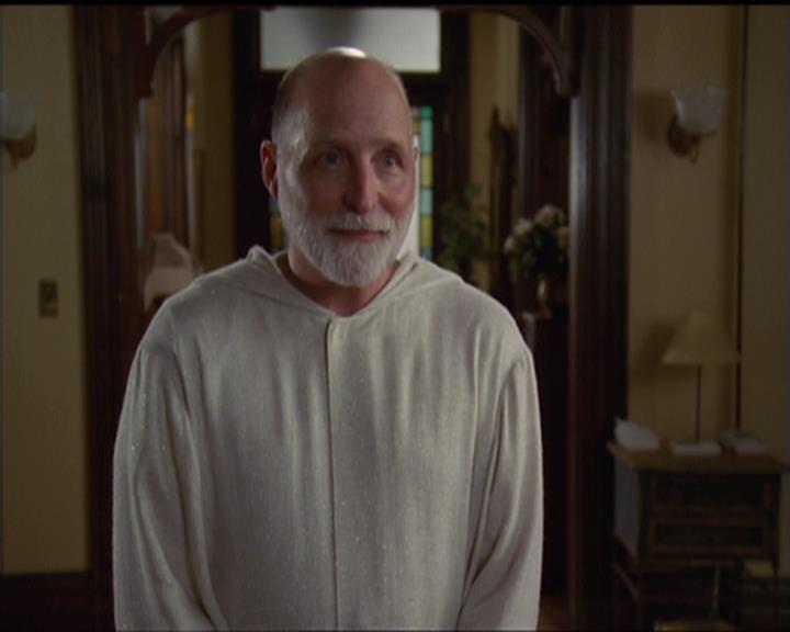 Charmed-Online-dot-net_5x05WitchesInTights1084.jpg