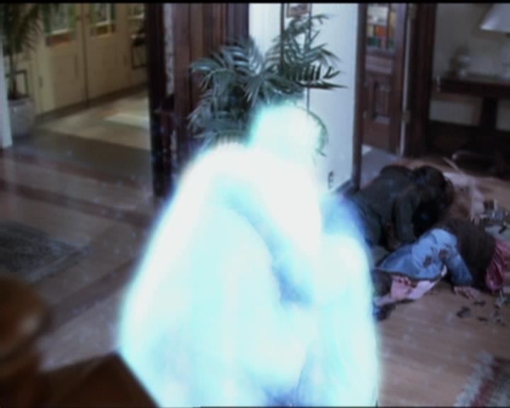 Charmed-Online-dot-net_5x05WitchesInTights1140.jpg