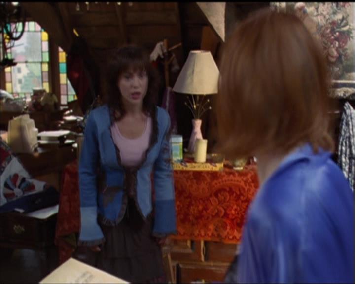 Charmed-Online-dot-net_5x05WitchesInTights1163.jpg