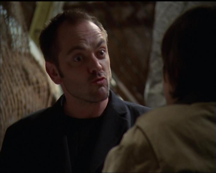 Charmed-Online-dot-net_5x05WitchesInTights1254.jpg