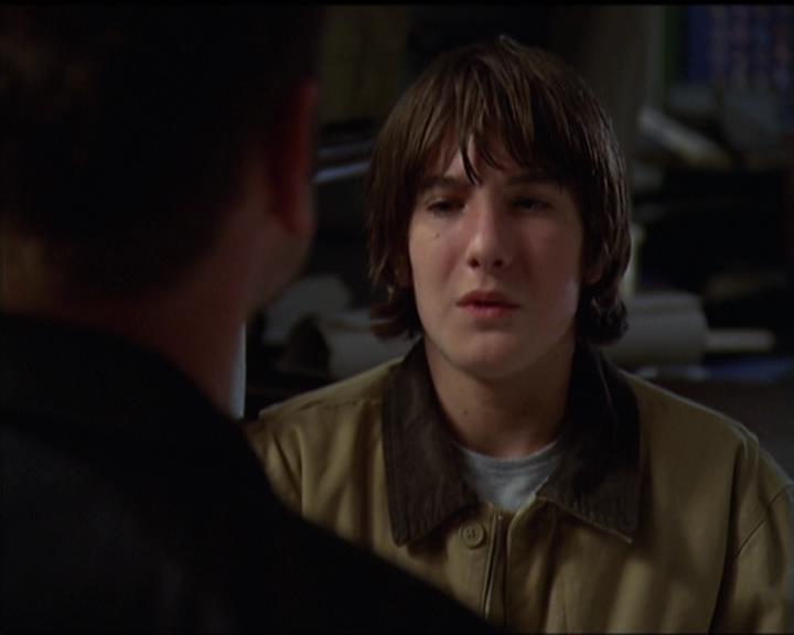Charmed-Online-dot-net_5x05WitchesInTights1269.jpg