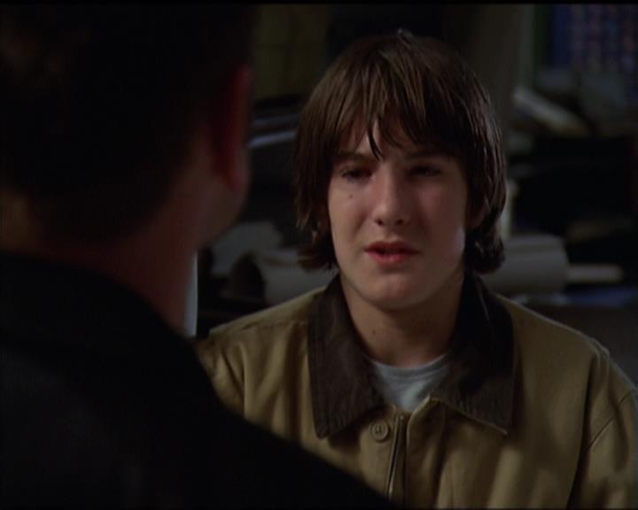 Charmed-Online-dot-net_5x05WitchesInTights1270.jpg
