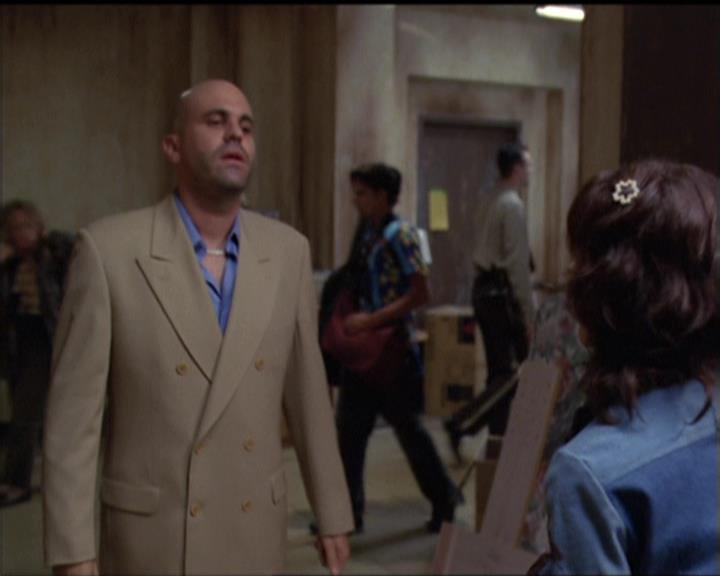Charmed-Online-dot-net_5x05WitchesInTights1328.jpg