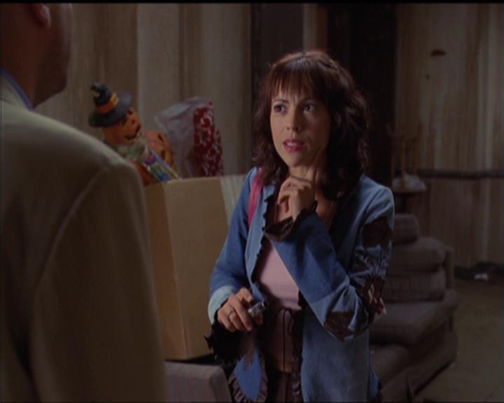 Charmed-Online-dot-net_5x05WitchesInTights1338.jpg
