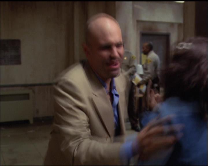 Charmed-Online-dot-net_5x05WitchesInTights1340.jpg