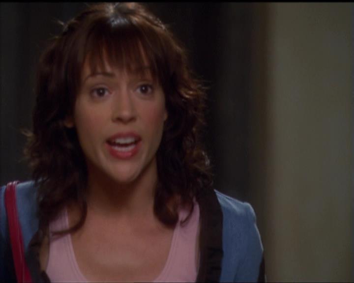 Charmed-Online-dot-net_5x05WitchesInTights1349.jpg