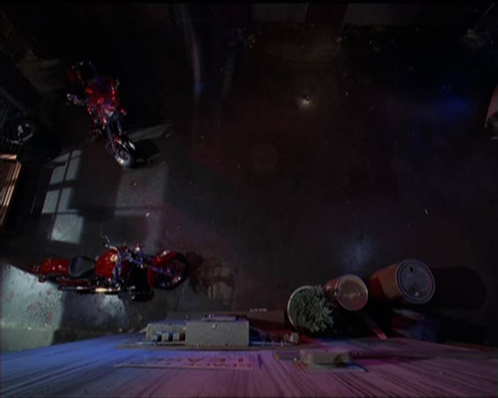 Charmed-Online-dot-net_5x05WitchesInTights1390.jpg