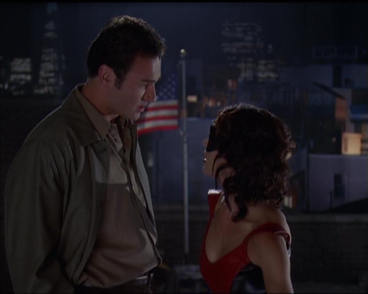 Charmed-Online-dot-net_5x05WitchesInTights1484.jpg