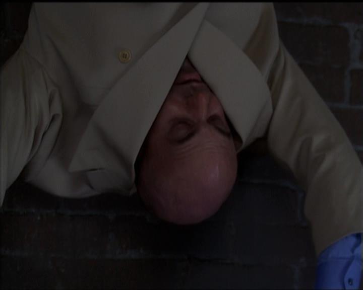 Charmed-Online-dot-net_5x05WitchesInTights1491.jpg