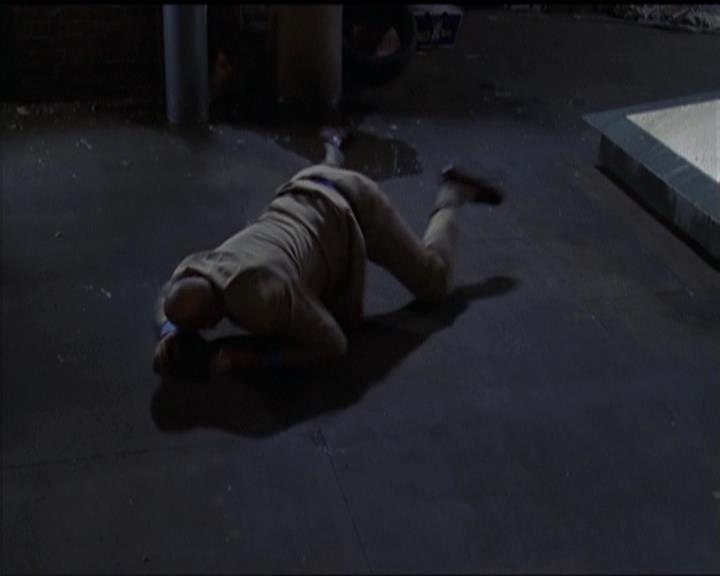 Charmed-Online-dot-net_5x05WitchesInTights1501.jpg