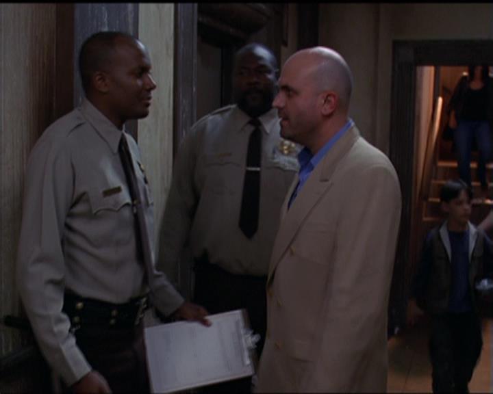 Charmed-Online-dot-net_5x05WitchesInTights1535.jpg