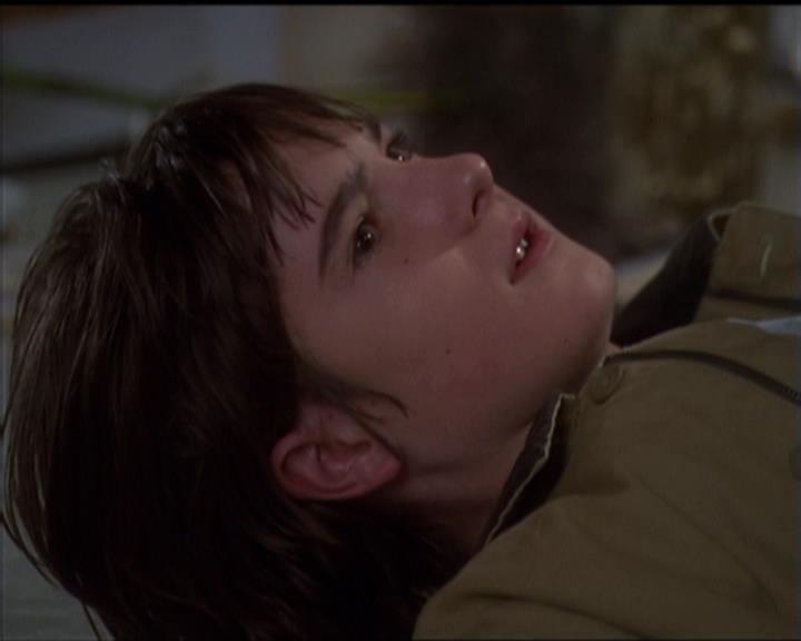 Charmed-Online-dot-net_5x05WitchesInTights1659.jpg