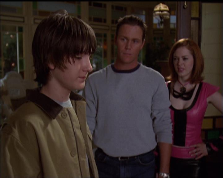 Charmed-Online-dot-net_5x05WitchesInTights1678.jpg