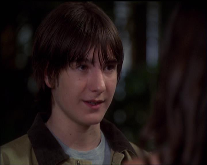 Charmed-Online-dot-net_5x05WitchesInTights1698.jpg