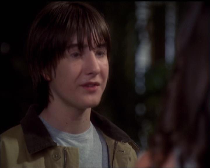 Charmed-Online-dot-net_5x05WitchesInTights1715.jpg