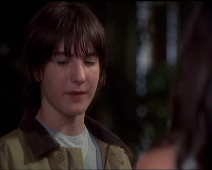 Charmed-Online-dot-net_5x05WitchesInTights1723.jpg