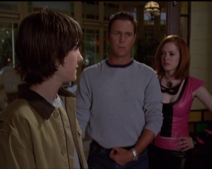 Charmed-Online-dot-net_5x05WitchesInTights1726.jpg