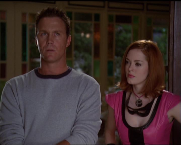 Charmed-Online-dot-net_5x05WitchesInTights1732.jpg