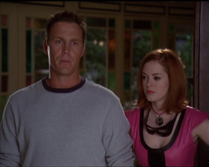 Charmed-Online-dot-net_5x05WitchesInTights1735.jpg