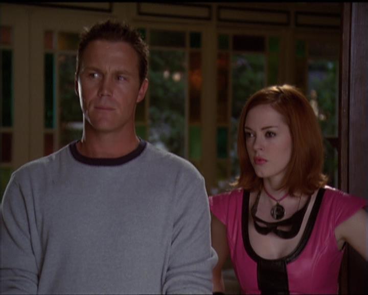 Charmed-Online-dot-net_5x05WitchesInTights1752.jpg