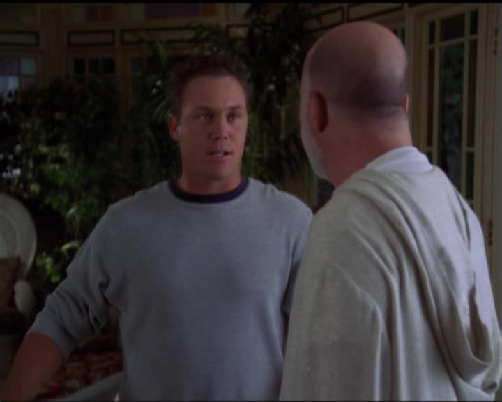 Charmed-Online-dot-net_5x05WitchesInTights1808.jpg