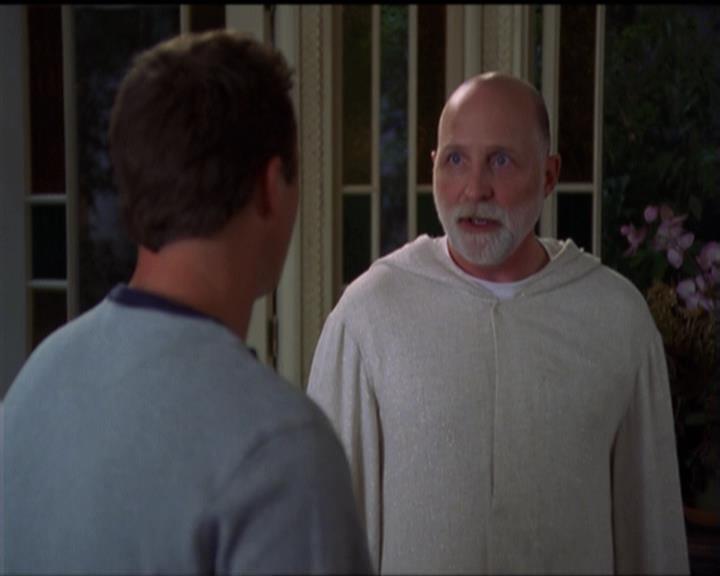 Charmed-Online-dot-net_5x05WitchesInTights1810.jpg
