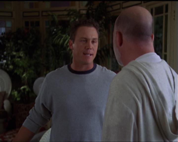 Charmed-Online-dot-net_5x05WitchesInTights1812.jpg
