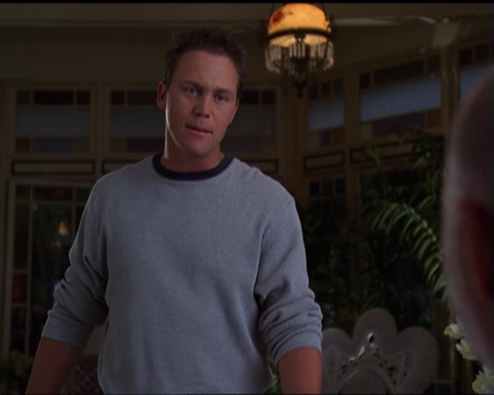Charmed-Online-dot-net_5x05WitchesInTights1826.jpg