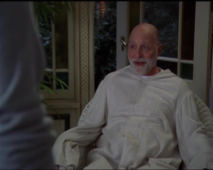 Charmed-Online-dot-net_5x05WitchesInTights1827.jpg