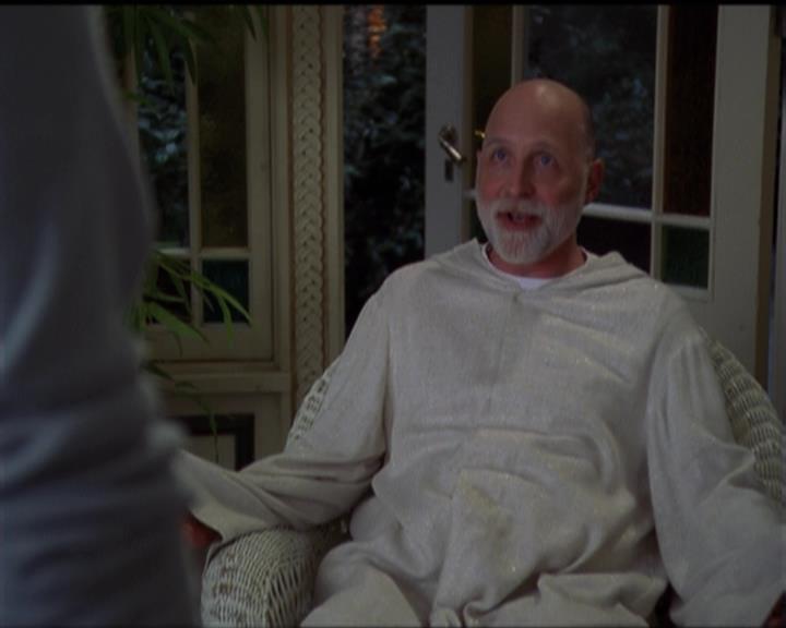 Charmed-Online-dot-net_5x05WitchesInTights1835.jpg