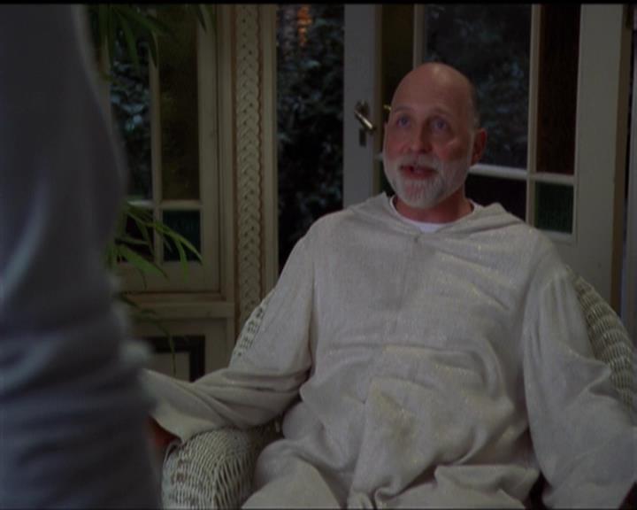 Charmed-Online-dot-net_5x05WitchesInTights1837.jpg