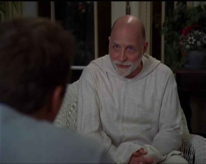 Charmed-Online-dot-net_5x05WitchesInTights1859.jpg