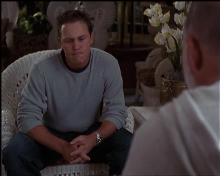 Charmed-Online-dot-net_5x05WitchesInTights1868.jpg