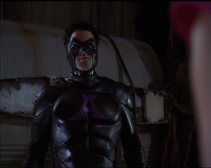 Charmed-Online-dot-net_5x05WitchesInTights1989.jpg
