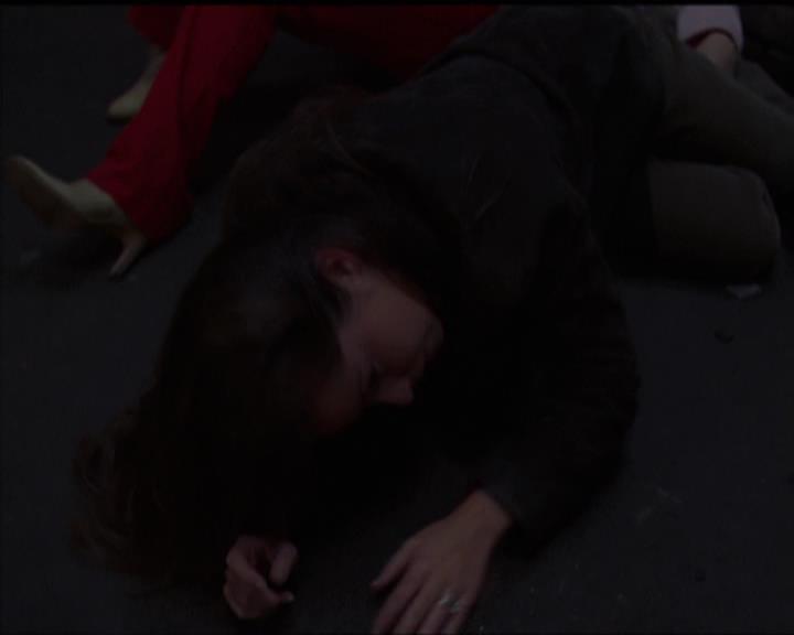 Charmed-Online-dot-net_5x05WitchesInTights2013.jpg Charmed-Online-dot-net_5x05WitchesInTights2013.jpg