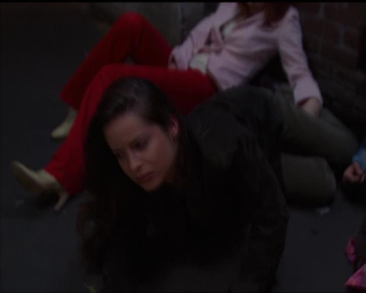 Charmed-Online-dot-net_5x05WitchesInTights2014.jpg Charmed-Online-dot-net_5x05WitchesInTights2014.jpg