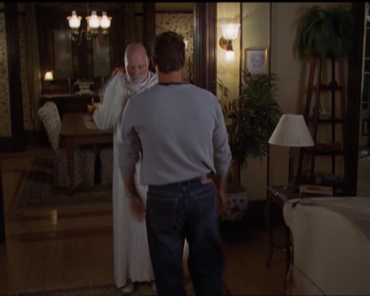 Charmed-Online-dot-net_5x05WitchesInTights2092.jpg