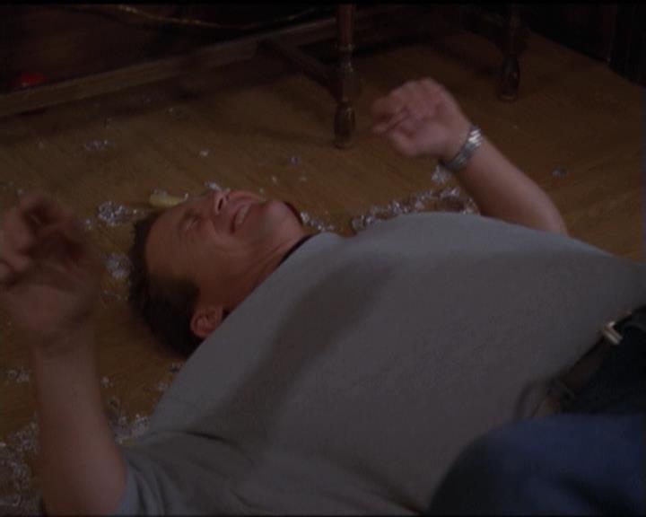 Charmed-Online-dot-net_5x05WitchesInTights2103.jpg