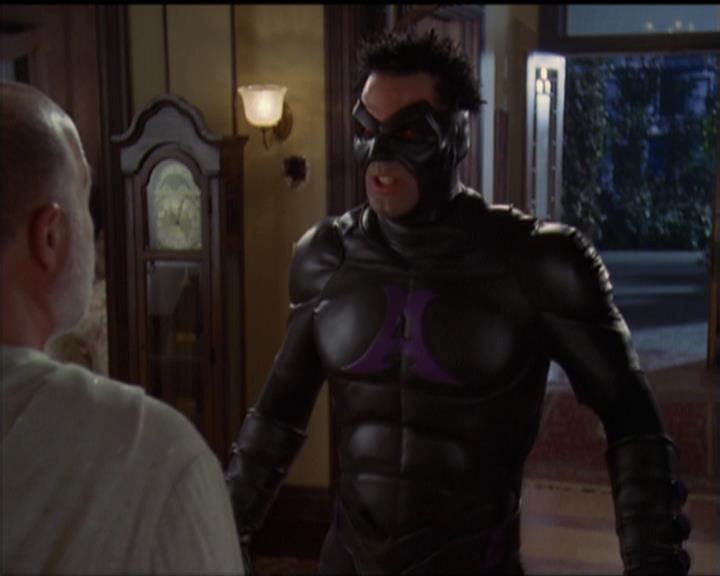 Charmed-Online-dot-net_5x05WitchesInTights2105.jpg