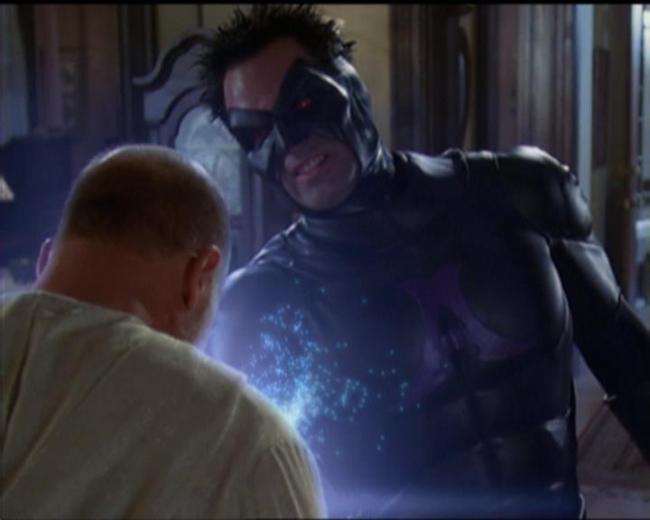 Charmed-Online-dot-net_5x05WitchesInTights2113.jpg