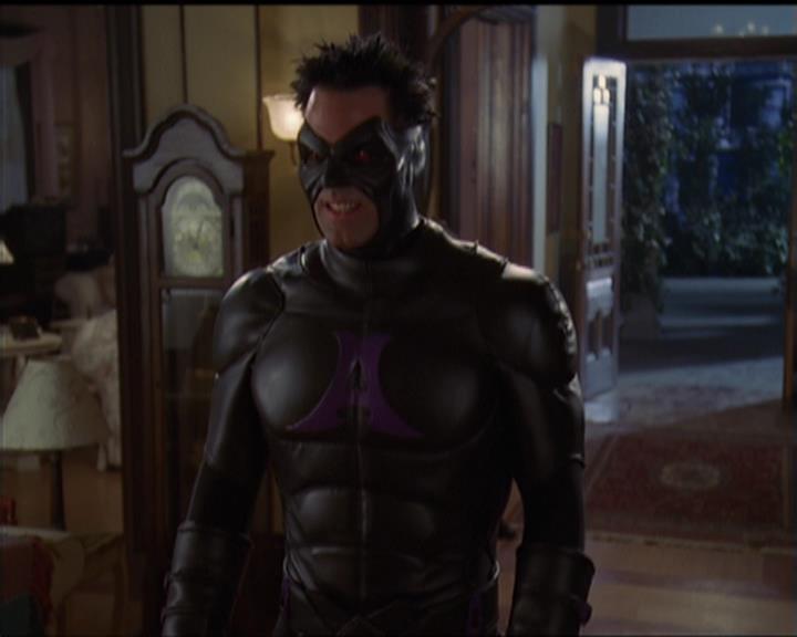 Charmed-Online-dot-net_5x05WitchesInTights2119.jpg