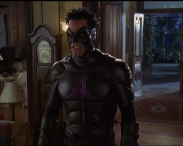 Charmed-Online-dot-net_5x05WitchesInTights2124.jpg