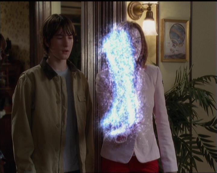Charmed-Online-dot-net_5x05WitchesInTights2130.jpg
