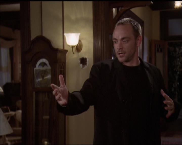 Charmed-Online-dot-net_5x05WitchesInTights2142.jpg