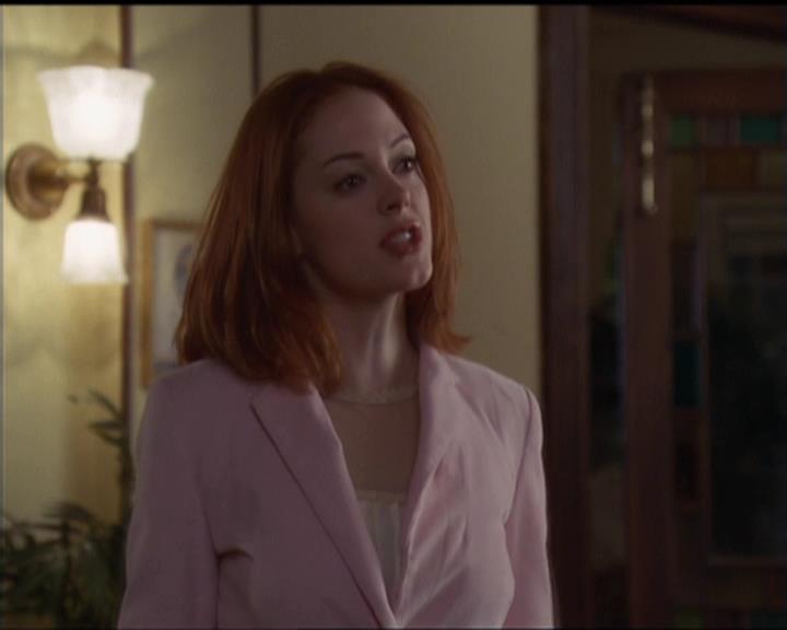 Charmed-Online-dot-net_5x05WitchesInTights2149.jpg