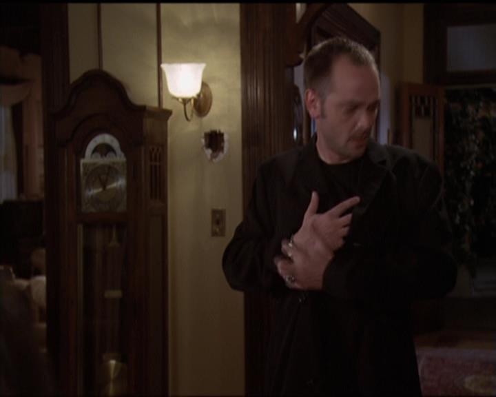 Charmed-Online-dot-net_5x05WitchesInTights2151.jpg